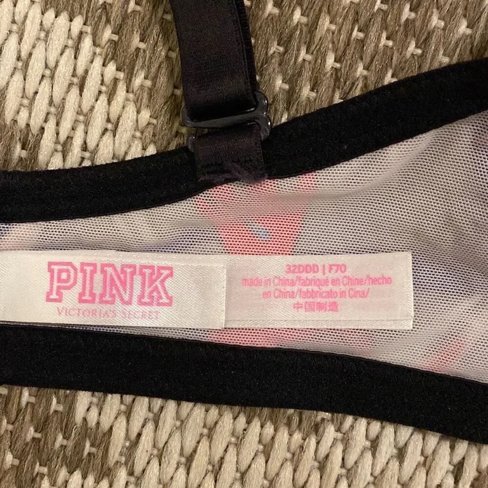 Victoria’s Secret push-up bra size 32DDD ￼